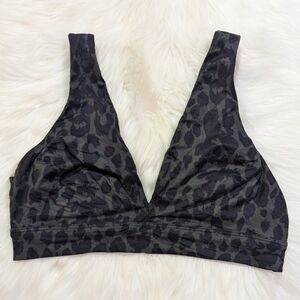 Victoria's Secret Black Cheetah Lace Print Plunge Bralette in Size Large